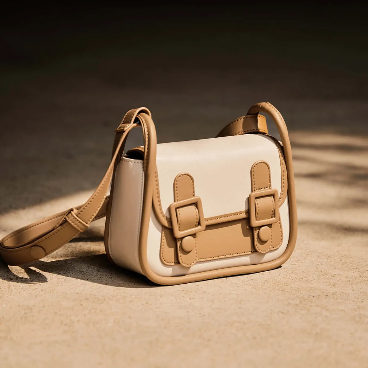 Cambridge Beige Leather Shoulder Bag