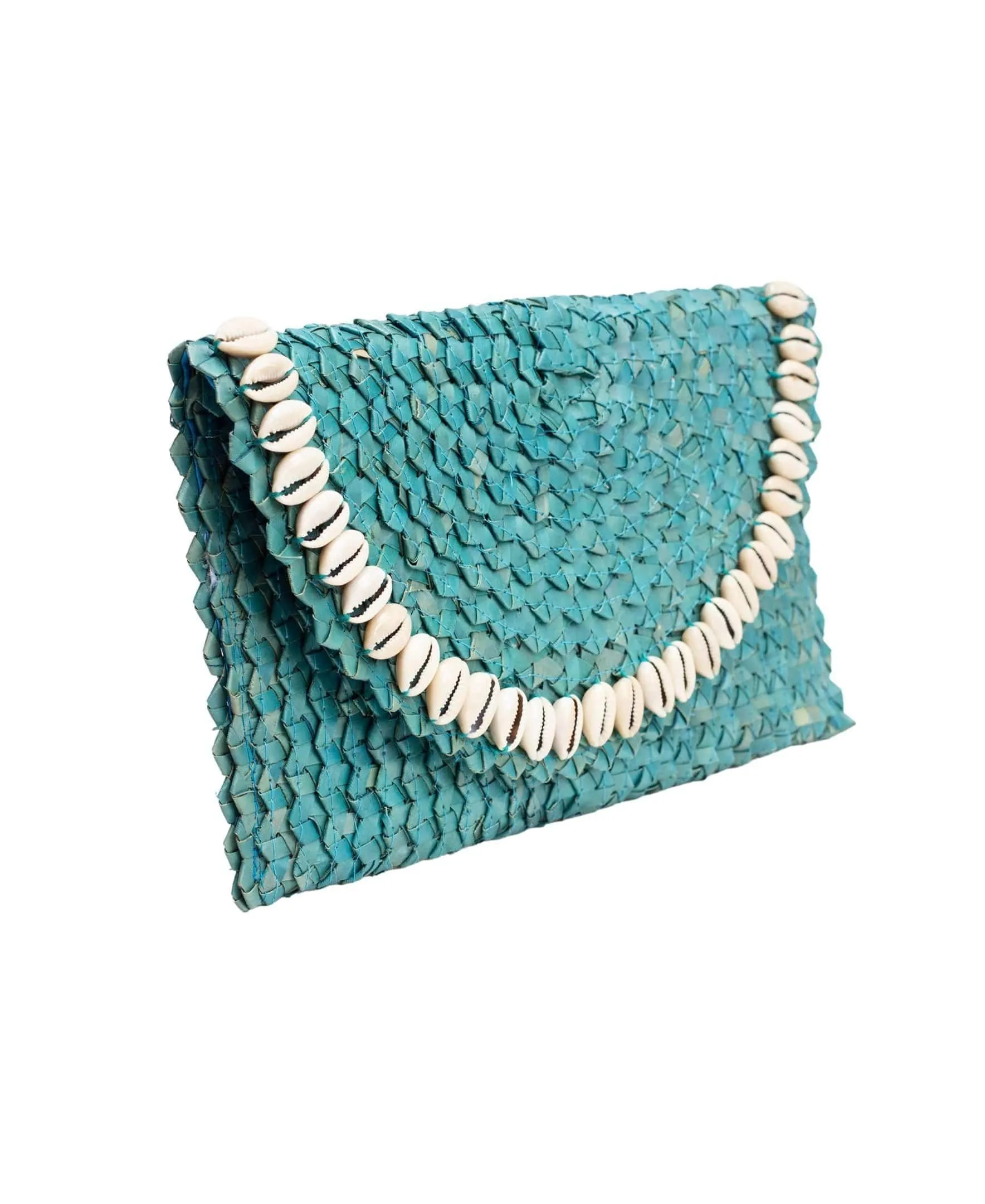 Pandegelang Raffia Seashell Clutch