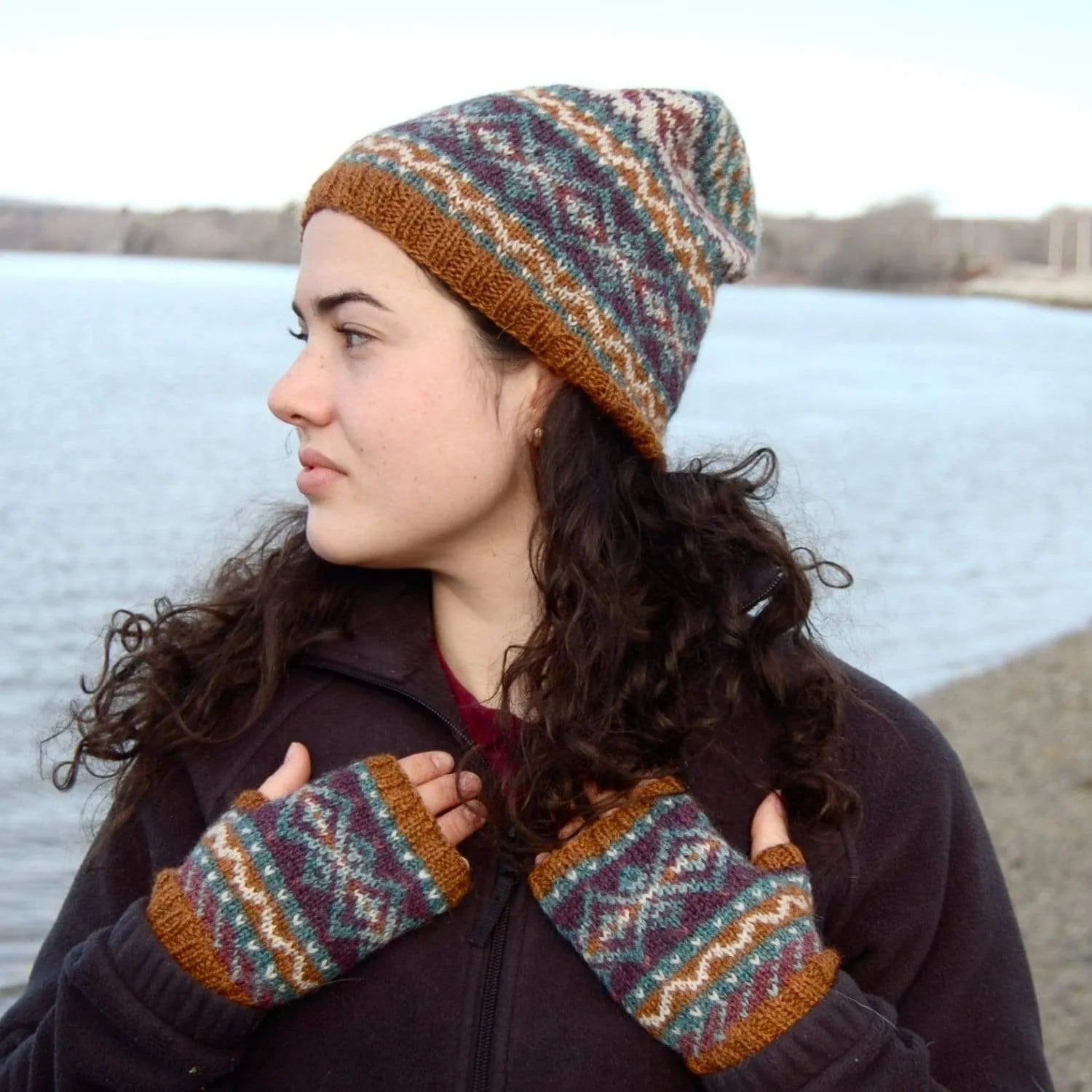 Seawall Hat & Mitten Yarn Set by Mary O'Shea in Marie Wallin British Breeds