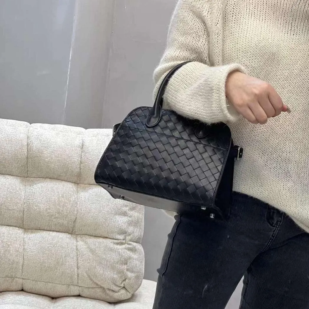 Sheepskin Leather Woven Bag, Women Lambskin Leather Handbag, Luxury Designer Bag, Italian Leather Classic Crossbody Bag, Minimalist Leather Purse