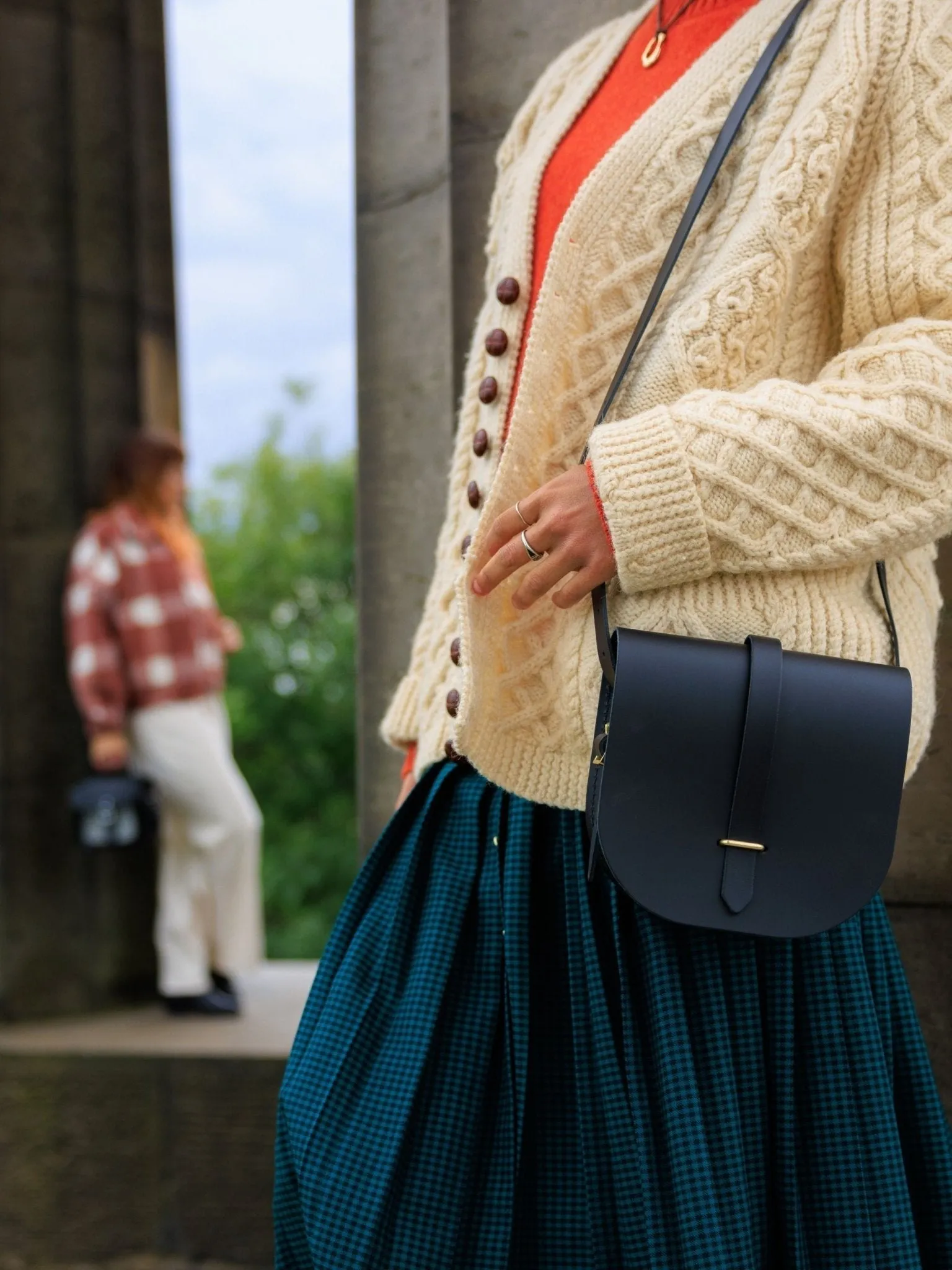 The Saddle Bag - Black & Gold